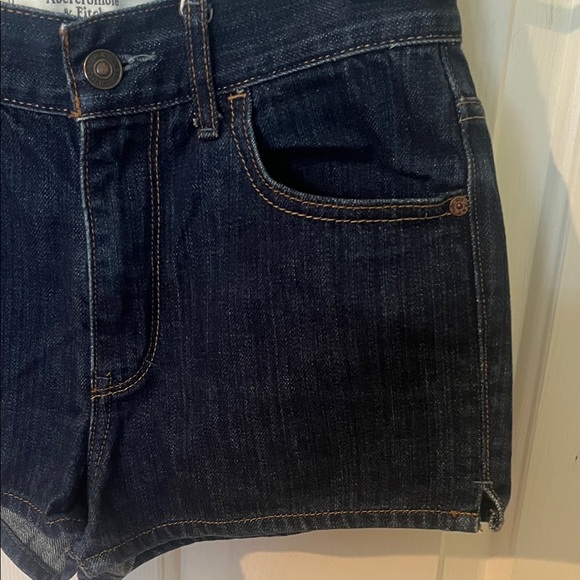 ABERCROMBIE & FITCH Denim Blue Women's Shorts size 0, 25 waist - Picture 4 of 8